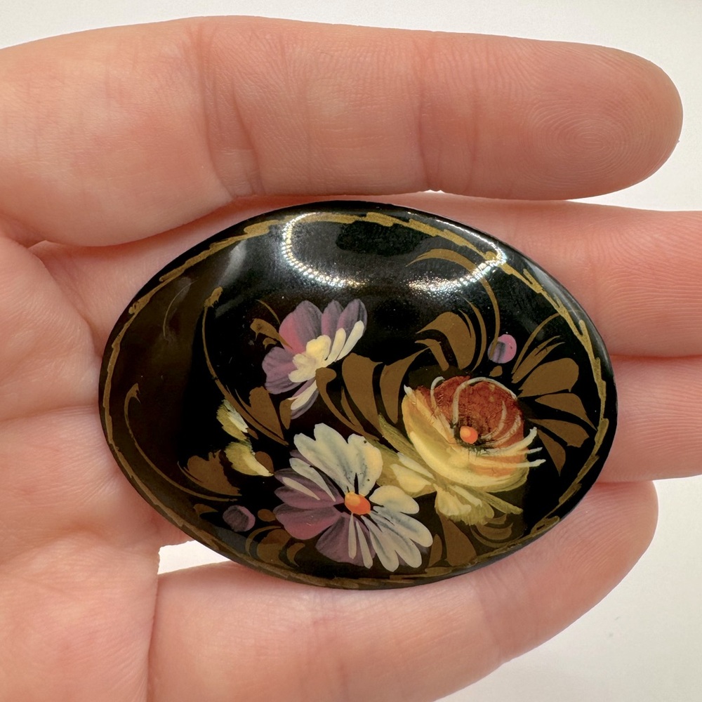 VINTAGE Russian Handpainted Wooden Floral Brooch SIGNED